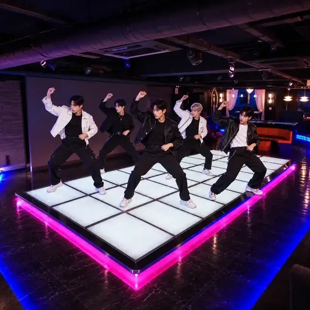 LED 무대에서 펼쳐지는 K-POP 공연
